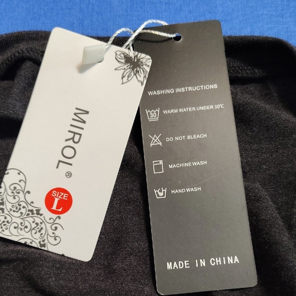 Women's Short Sleeve Gray Top - Picture 6 of 8